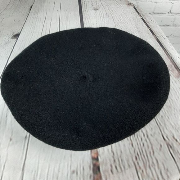 Vintage Thick Red Black Wool Reversible Beret Hat Stylish Retro Warm Cla… - Picture 5 of 7